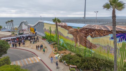 Inauguran el mural Abrazo Mutuo en Playas de Tijuana