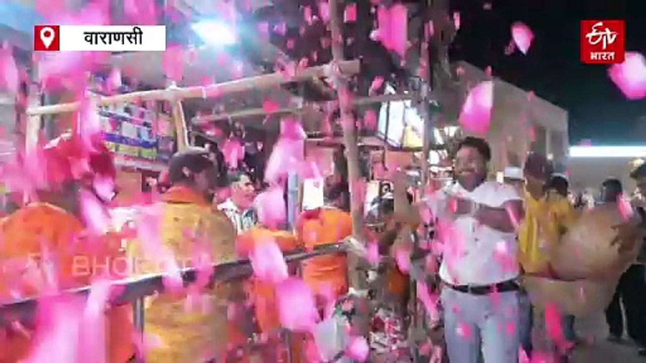 सावन का दूसरा सोमवार; शिव मंदिरों में रात से ही लगा तांता, शिवालयों में जलाभिषेक संग गूंजे बम-बम भोले के जयकारे