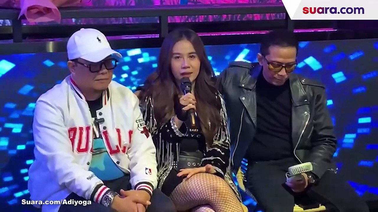 Sebulan Penuh Pergumulan Batin, Berat Buat Mayang Nyanyikan Lagu untuk Mendiang Vanessa Angel