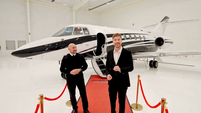 “ Survive 100 Days Trapped In A Private Jet ✈️ | MrBeast Survival Challenge ”