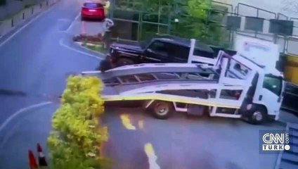 Önce çekti sonra yaktı! Molotoflu saldırının yeni görüntüleri ortaya çıktı