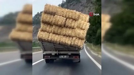 Saman yüklü kamyonun yolculuğu korkuttu
