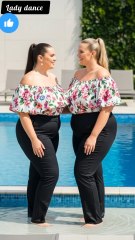 Dubai princesse❣️ with British🇬🇧 friend at swimming 🏊pools#airhostess #dubai#usashorts