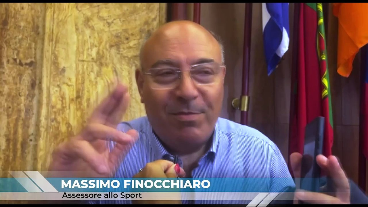 Messina: in corso la pitturazione della mura esterne del vecchio Celeste, tra le ipotesi un murales dedicato a Schillaci