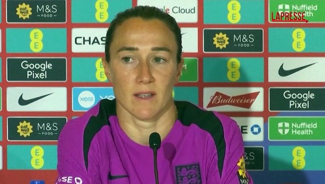 Europei femminili calcio 2025, le compagne di Jess Carter dopo gli insulti razzisti: Rabbia e tristezza