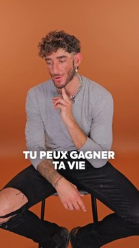 Nick Mallen est chanteur de rue et a fait le buzz sur les réseaux sociaux, jusqu'à jouer dans des stades ! Pour neo, il revient sur son parcours de vagabond ! 🎤🔥
