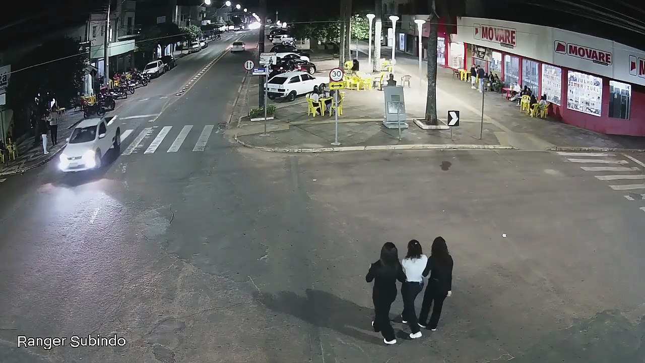 Delegado fala sobre investigação de dois homicídios registrados em Mariluz no sábado