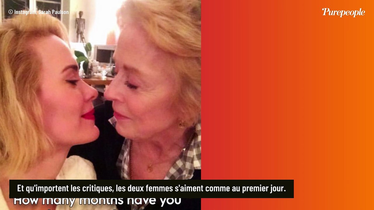 32 ans d’écart et alors ? Cette star de série en couple avec une femme plus âgée fait un pied de nez aux remarques