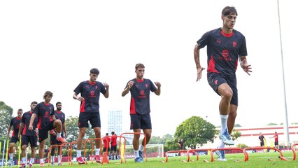 Pre-Season Tour 2025: l'allenamento rossonero a Singapore