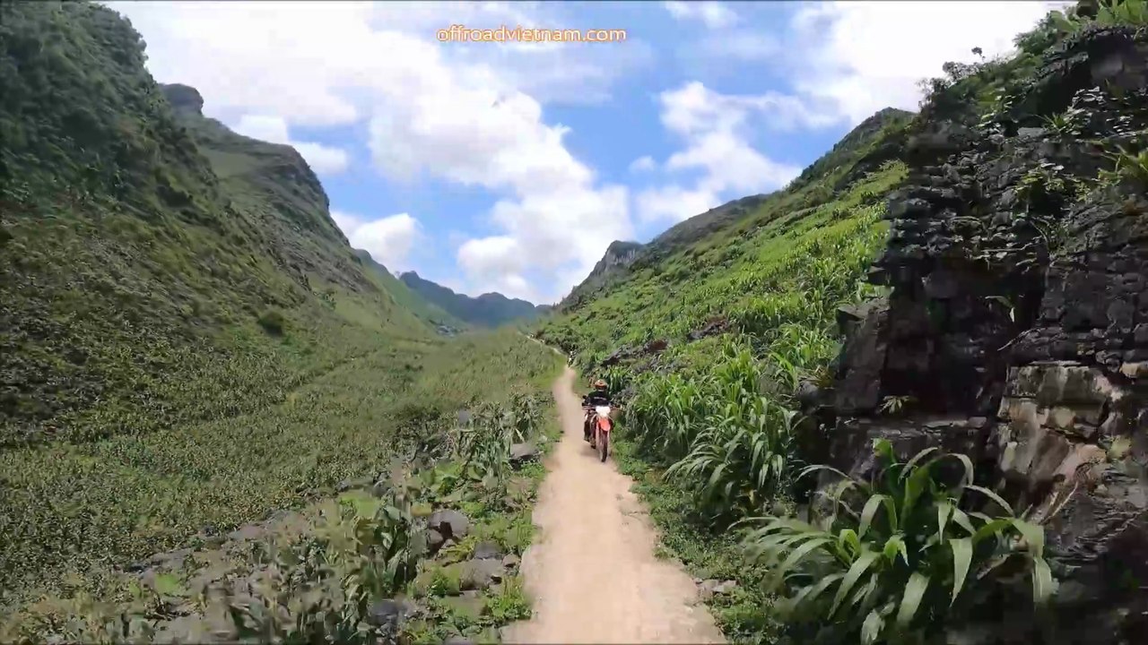 Vietnam Motorbike Tours From Hanoi Through Amazing Mountain Farm Tracks | OffroadVietnam.Com
