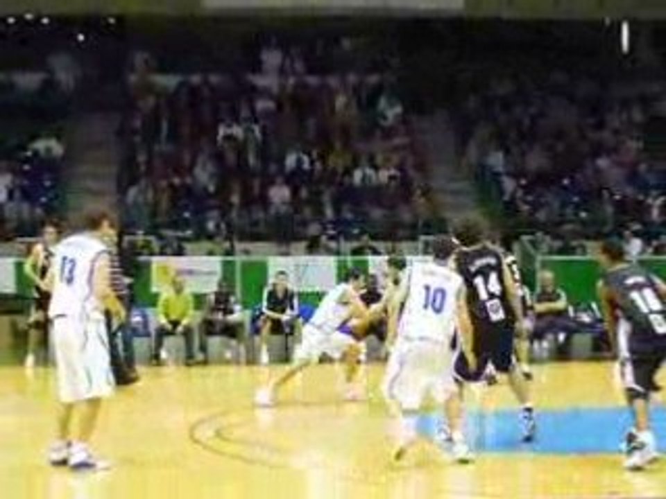 3 pts Bardet match de pro B Hermine gagne à domiile
