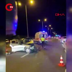 Ters yöne girdi, karşı yönden gelen otomobille çarpıştı: Can kayıpları var!