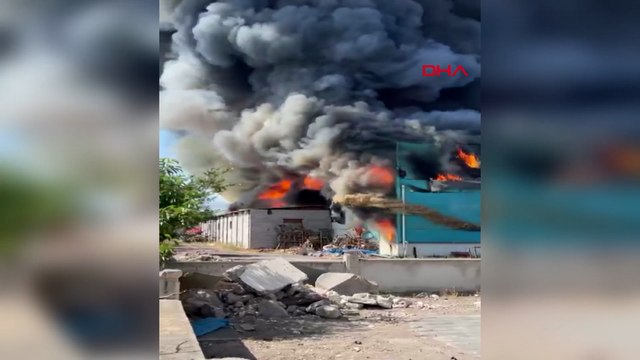 Kayseri OSB'de mobilya fabrikasında yangın