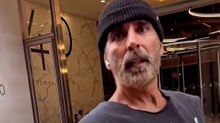 फैन के गुपचुप वीडियो बनाने पर भड़के Akshay Kumar!