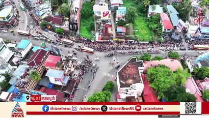 ജനങ്ങൾക്ക് നടുവിലൂടെ ജനനായകൻ ജന്മനാട്ടിലേക്ക് മടങ്ങുന്നു