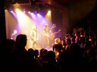 Alister concert maroquinerie(2)