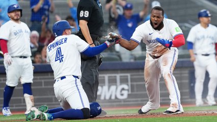 Toronto Blue Jays Clinch a 4-1 Victory Over Yankees