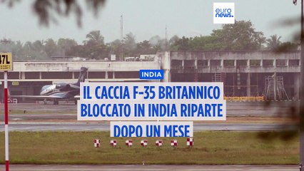 Il caccia F-35 britannico bloccato riparte dall'India dopo un mese di meme e parodie sui social