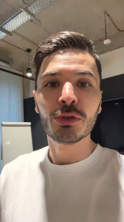 CHAUSSURES NOIRES VS CHAUSSETTES BLANCHES 🤣