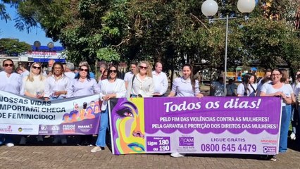Caminhada do Meio-Dia reúne mulheres na luta contra o feminícido