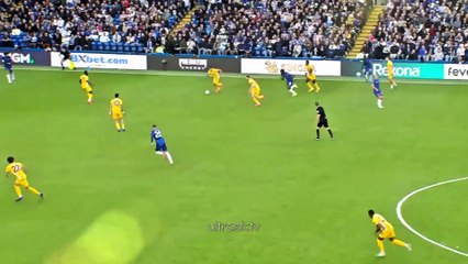 Así juega Renato Veiga: polivalencia, clase y potencia física gracias a sus 191 centímetros