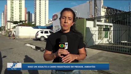 Mais um assalto a carro roubado em Piedade, Jaboatão