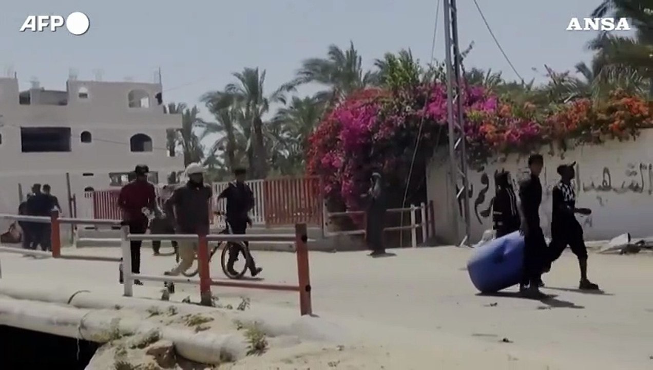 Gaza, Deir El-Balah sotto l'attacco israeliano: almeno 2 morti