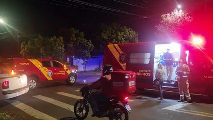 Motorista de Corolla passa mal e bate em Jeep estacionado no Bairro Coqueiral