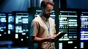 Currency Pairs and Long-Term Strategy: A Quiet Path Through Volatility