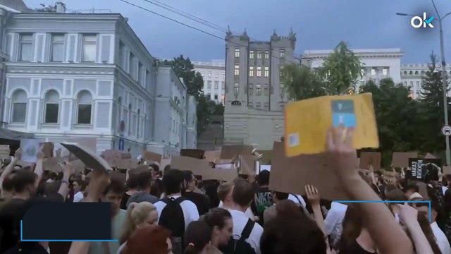Ucrania se manifiesta contra la ley de Zelenski que limpia de espías rusos los organismos anticorrupción