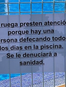 Defecar en el agua, el reto de moda que obliga a cerrar más de 300 piscinas en España