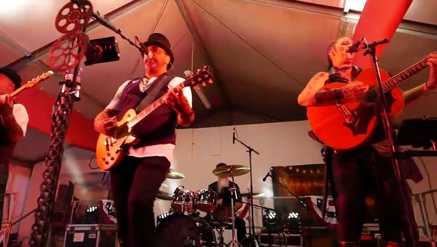 Crazy Pug à Port-Sainte-Foy (4)