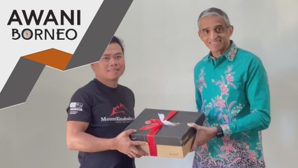 Singapura sumbang 30 pasang kasut kepada Malim Gunung