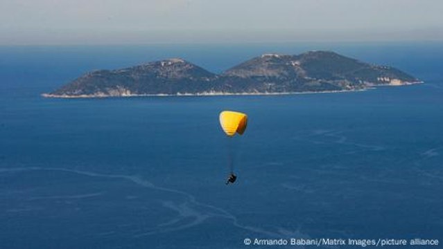 Albanien: Luxus-Hotels im Naturschutzgebiet