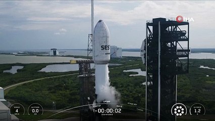 SpaceX, uydularını yörüngeye gönderdi
