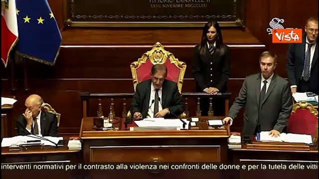 Gli auguri di La Russa in Aula al Presidente Mattarella per il suo compleanno