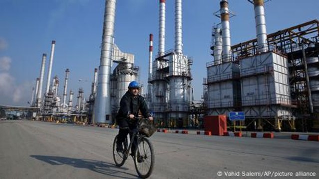 How independent Chinese oil refiners defy US sanctions on Iran