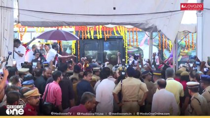 പൊതുദർശനത്തിന് ആലപ്പുഴ റിക്രിയേഷൻ ക്ലബ്ബ് ഒരുങ്ങി; നിലക്കാതെ ജനപ്രവാഹം