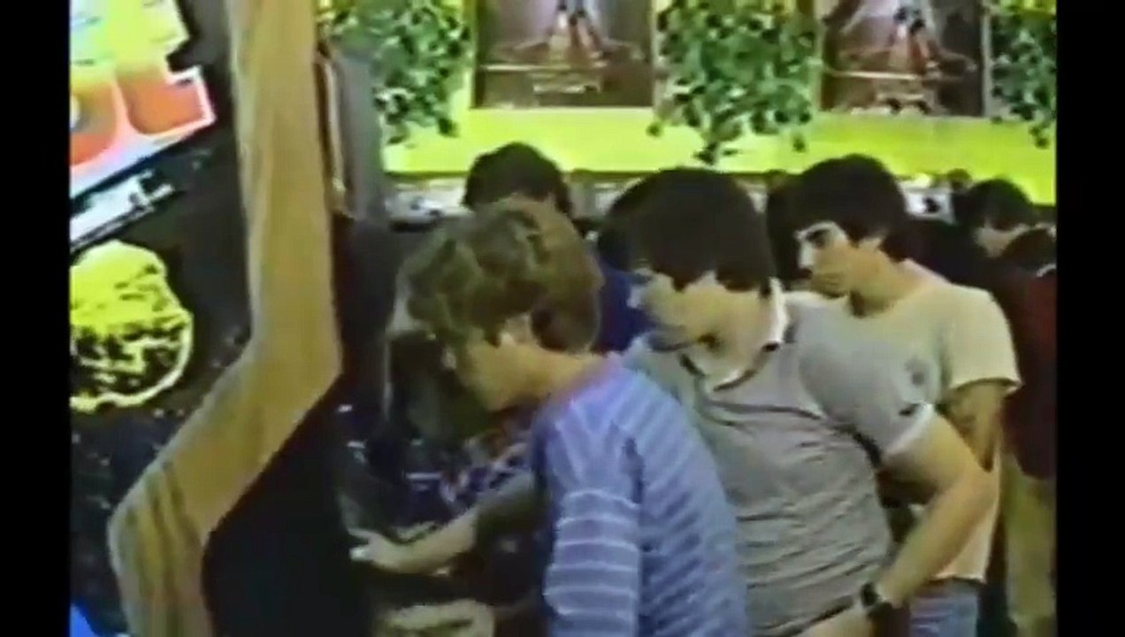 arcade commercial
