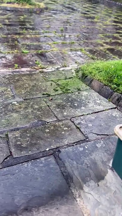 Complaint over lack of maintenance at Bath Mill Square