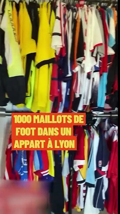 1000 maillots de foot dans un appart à Lyon