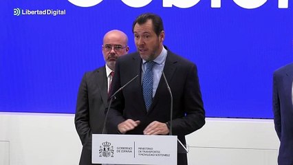 Óscar Puente expresa su "decepción" con Ábalos y critica su querella contra funcionarios