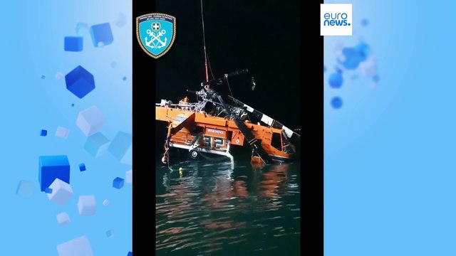 Крупный лесной пожар в Греции, жители нескольких деревень эвакуированы