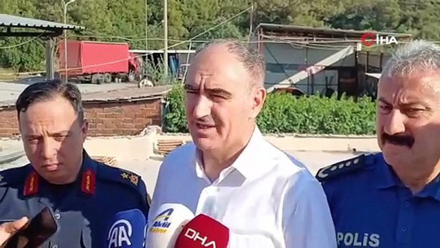 Manisa Valisi Özkan: Yerleşim birimleri ve organize sanayi bölgesine yakın olan yangınla ilgili tüm tedbirleri aldık