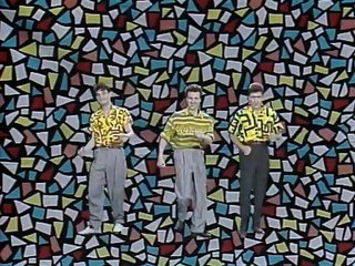 Bill Baxter - Embrasse-moi idiot ! (Clip officiel)