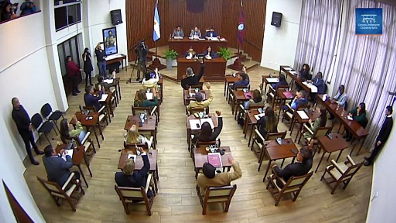 El Concejo Deliberante de Salta rechaza la renuncia del concejal denunciado Pablo López