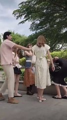 Divorce To Frontline - A Woman Reborn