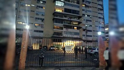 Una mujer muerta y cinco heridos tras ataque en edificio en naco
