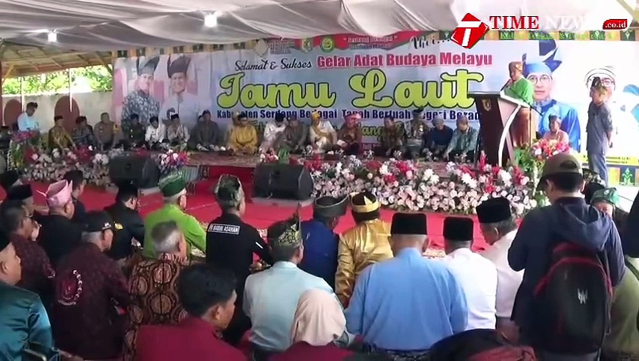 Menteri Kebudayaan RI hadiri Jamu Laut