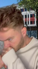 Élèves vs Surveillant : Qui a le dernier mot ? 📝